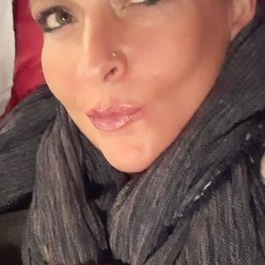 Meet your Posher, Constance